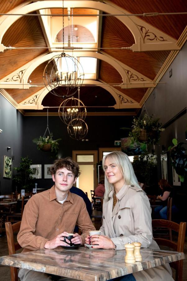Bull And Mouth Hotel Maryborough Victoria Екстериор снимка